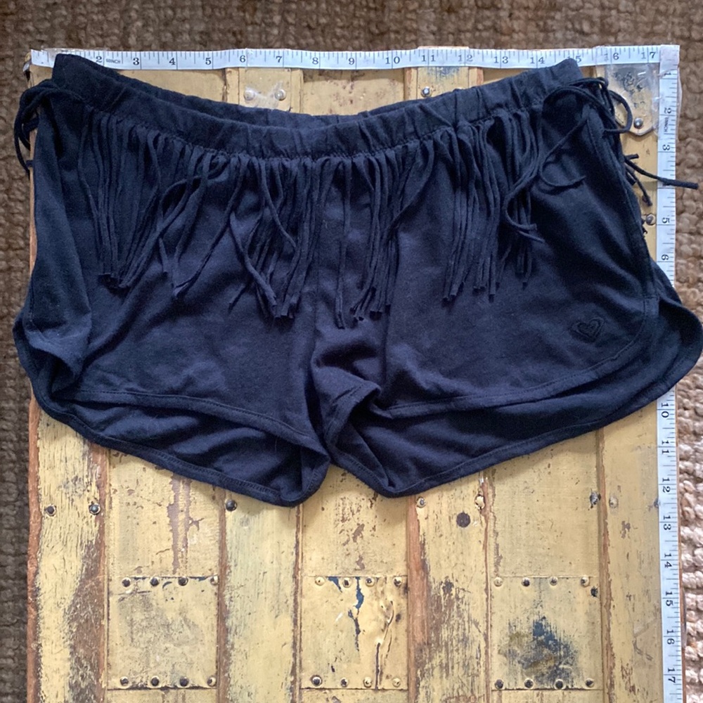 ROXY SURF BOHO FRINGE LOUNGE SHORTS BLACK - Picture 3 of 13